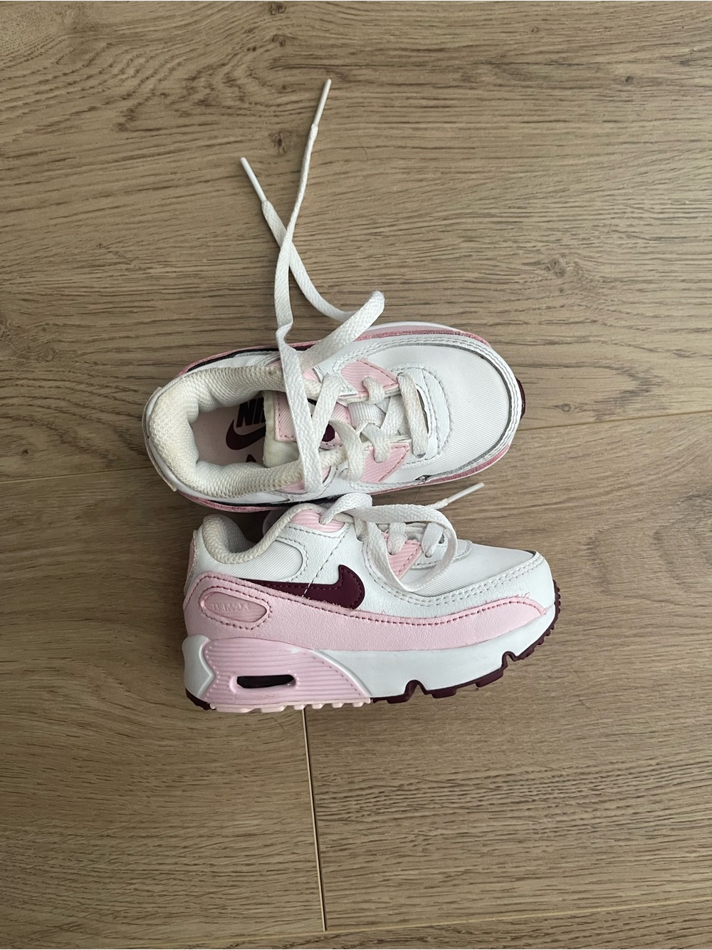 Nike Kids White & Pink Sneakers with Maroon Swoosh (Toddler 5)